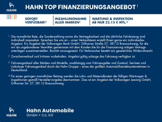 Fahrzeugbild eines Volkswagen T6.1 Multivan in blau.