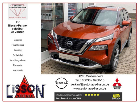 Automodell: X-Trail in der Farbe orange