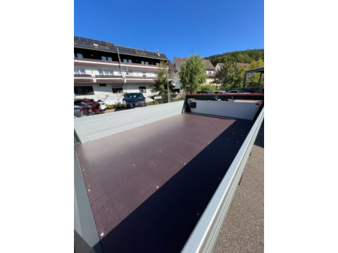 thumb-undefined