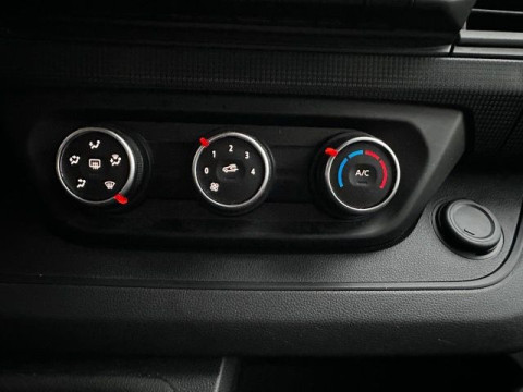 Ansicht 19 - Gebrauchtwagen Fahrzeug, Modell Primastar der Marke Nissan von Verkäufer Auto-Vertrieb Müller GmbH