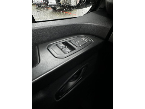 Ansicht 23 - Gebrauchtwagen Fahrzeug, Modell Primastar der Marke Nissan von Verkäufer Auto-Vertrieb Müller GmbH