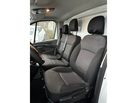 Ansicht 24 - Gebrauchtwagen Fahrzeug, Modell Primastar der Marke Nissan von Verkäufer Auto-Vertrieb Müller GmbH