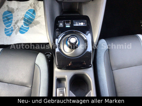 thumb-undefined