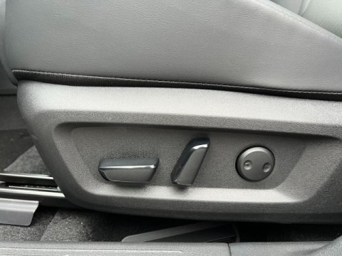 thumb-undefined