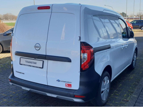 Ansicht 4 - Gebrauchtwagen Fahrzeug, Modell Townstar der Marke Nissan von Verkäufer Autohaus Krumbiegel GmbH