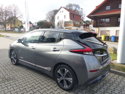 Ansicht 5 - Gebrauchtwagen Fahrzeug, Modell Leaf der Marke Nissan von Verkäufer Autohaus Schneider GmbH