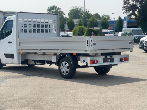 Ansicht 5 - Gebrauchtwagen Fahrzeug, Modell Interstar der Marke Nissan von Verkäufer Autohaus Rabus e.K.