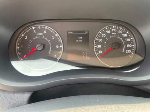 Ansicht 10 - Gebrauchtwagen Fahrzeug, Modell Interstar der Marke Nissan von Verkäufer Autohaus Rabus e.K.