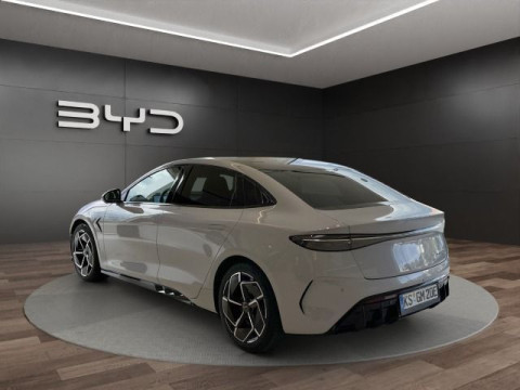 BYD SEAL - Seal Excellence AWD Panorama-Glasdach 360°Kamera