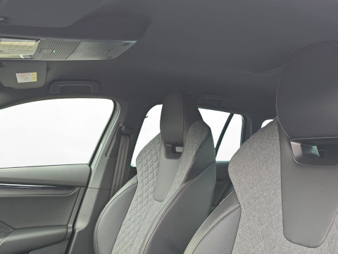 &Scaron;koda - Octavia