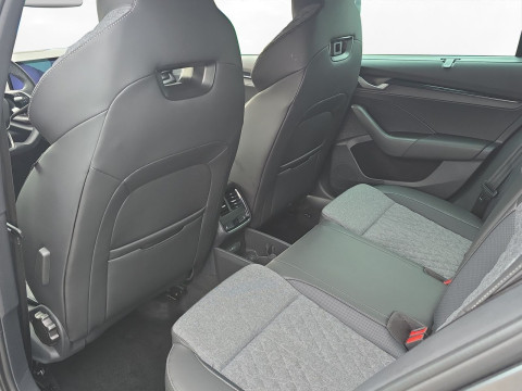 &Scaron;koda - Octavia