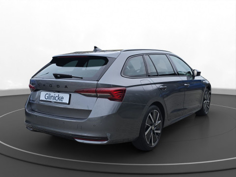 &Scaron;koda - Octavia