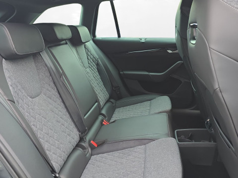 &Scaron;koda - Octavia