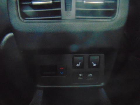 thumb-undefined