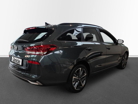 Hyundai i30 Kombi - i30 Kombi Advantage*PlusP*RKam*Navi*2ZKlima*VollLED