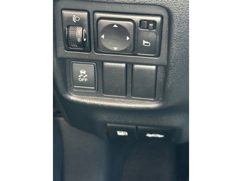 thumb-undefined