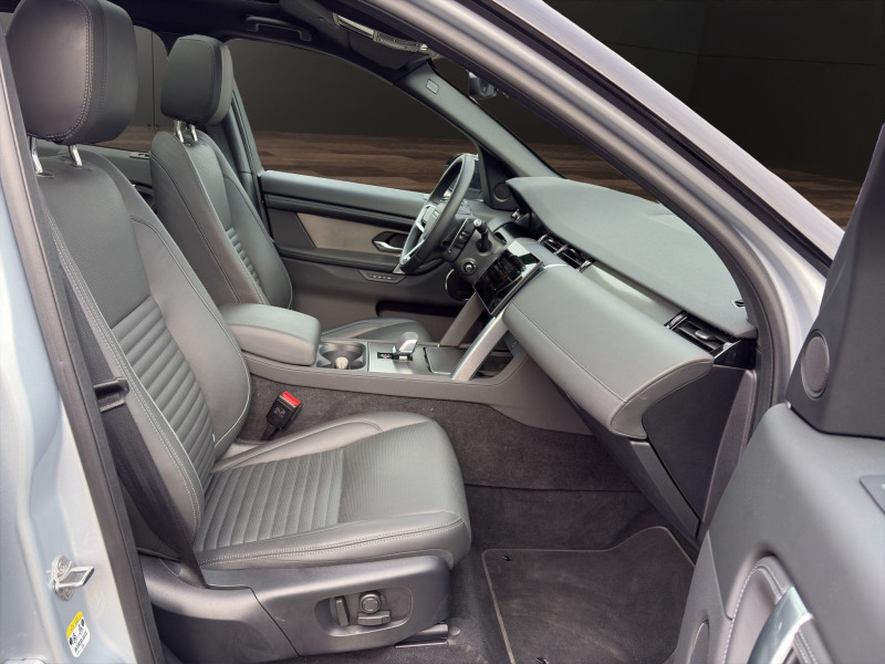 Land Rover - Discovery Sport