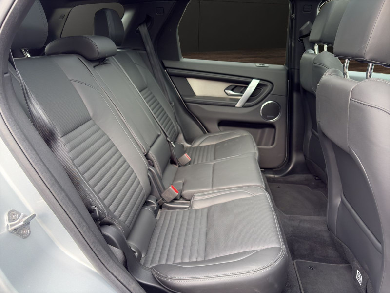 Land Rover - Discovery Sport