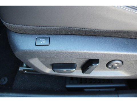 thumb-undefined