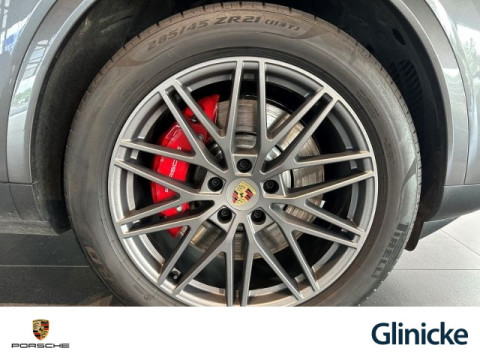 Porsche - Cayenne