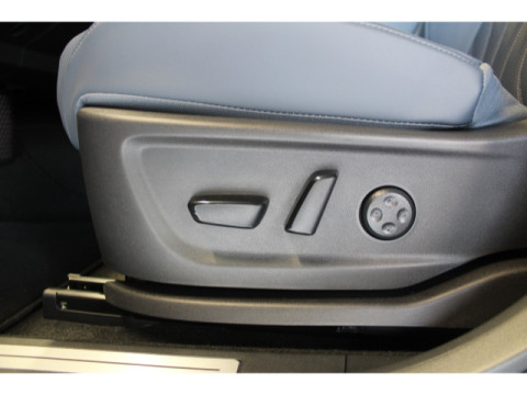 thumb-undefined