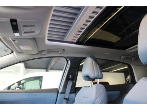 thumb-undefined