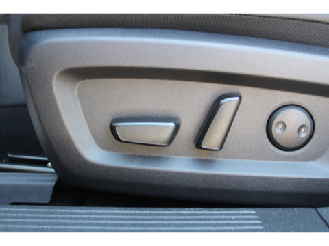 thumb-undefined