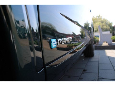 thumb-undefined