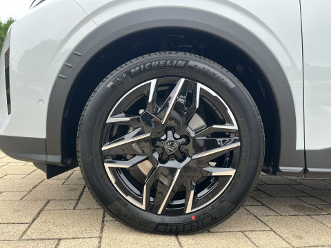 Peugeot 5008 - 5008 Neuer 5008 GT HYBRID 145 e-DSC6