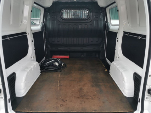 Ansicht 12 - Gebrauchtwagen Fahrzeug, Modell e-NV200 der Marke Nissan von Verkäufer Autohaus Paul Vertriebs GmbH & Co.KG