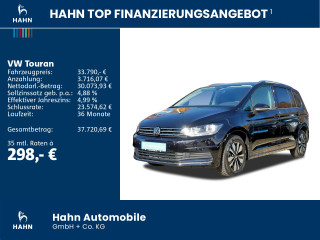 Fahrzeugbild eines Volkswagen Touran in schwarz.
