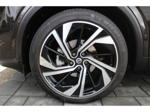 thumb-undefined