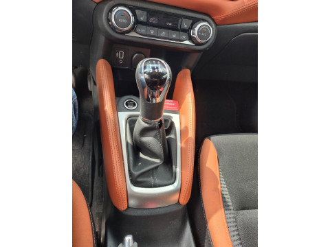thumb-undefined
