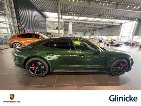 Porsche Taycan - Taycan 4S Surround-View Panorama