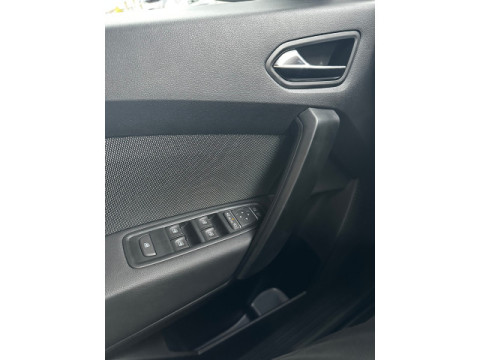 thumb-undefined