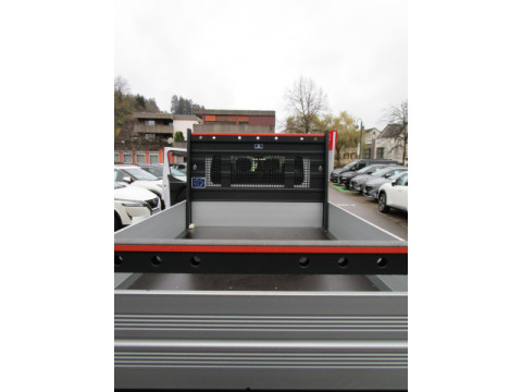 thumb-undefined
