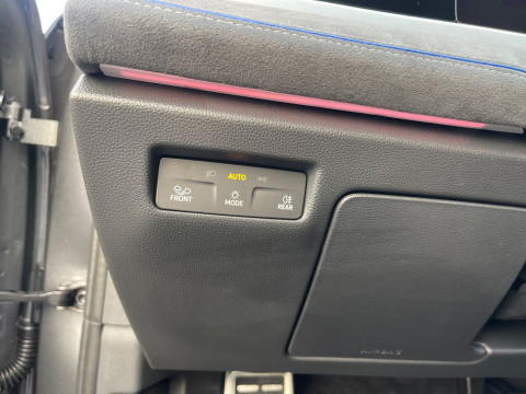 Volkswagen - Passat Variant