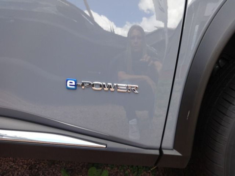 thumb-undefined