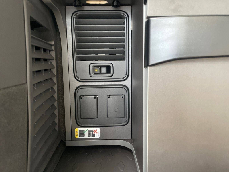 Volkswagen - California