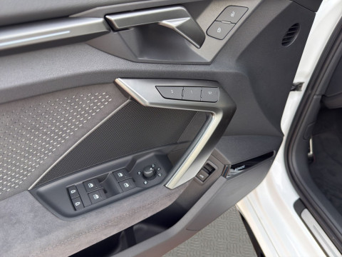 Audi - RS 3 Sportback