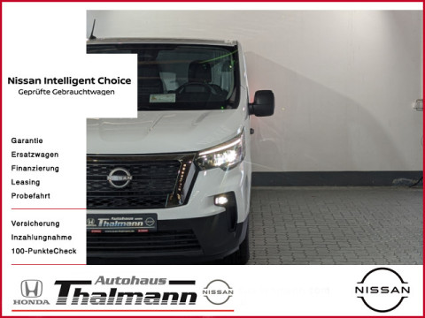 Automodell: Primastar in der Farbe weiß