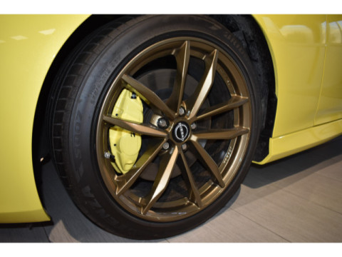 thumb-undefined