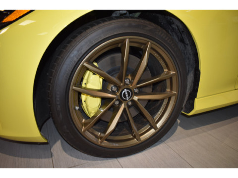 thumb-undefined
