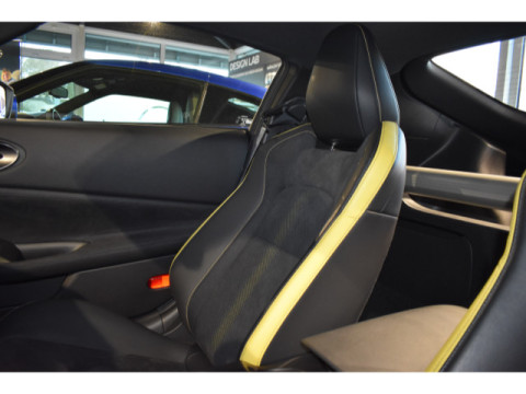 thumb-undefined