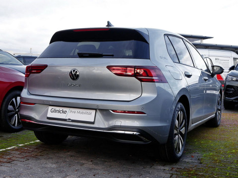 Volkswagen Golf - Golf Life 150 PS 6-Gang | GOAL | AHZV | NAVI uvm.