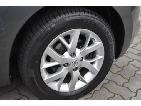 thumb-undefined