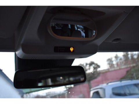 thumb-undefined
