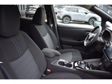 thumb-undefined