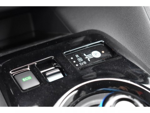 thumb-undefined