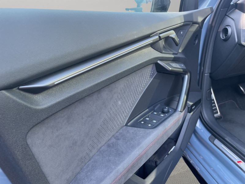 Audi - RS 3 Limousine